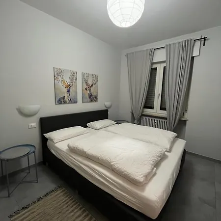 Bozen - voll ausgestattet, optimale Lage Appartement Buitenkant foto