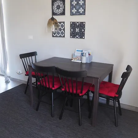 Bozen - voll ausgestattet, optimale Lage Appartement Buitenkant foto
